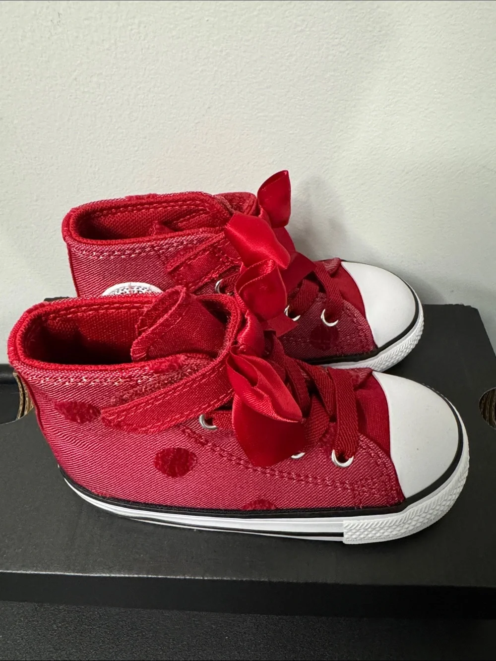 Converse All Star Polka Dots & Bow Red Sneakers Toddler Size 7 New NIB